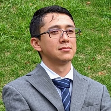 prof_pic_small.png